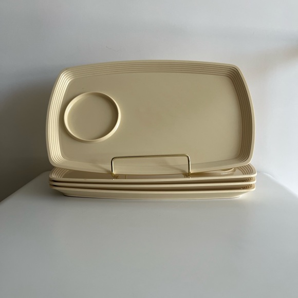 Vintage Thermo Temp 50's 60's Mallory Randall Corp Snack Trays Set of 4 - Picture 2 of 9